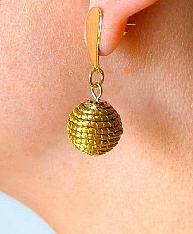 Boucles d'oreilles en Or Végétal et Plaqué Or - Capim Dourado - Bijoux en Or Vegetal et plaque Or - Artisanat de haute qualité du Jalapao au Brésil